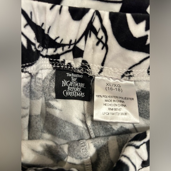 3 piece Disney’s, Nightmare Before Christmas pajamas. 1 top, 2 pair of bottoms. - Picture 4 of 16